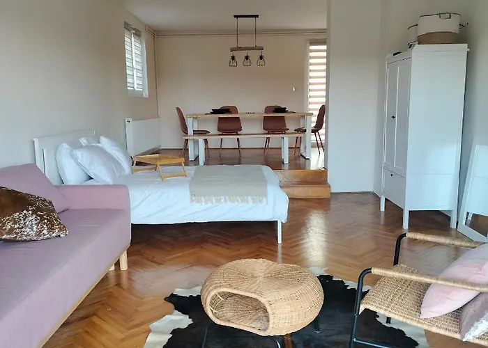 Sienas بيت للعطل